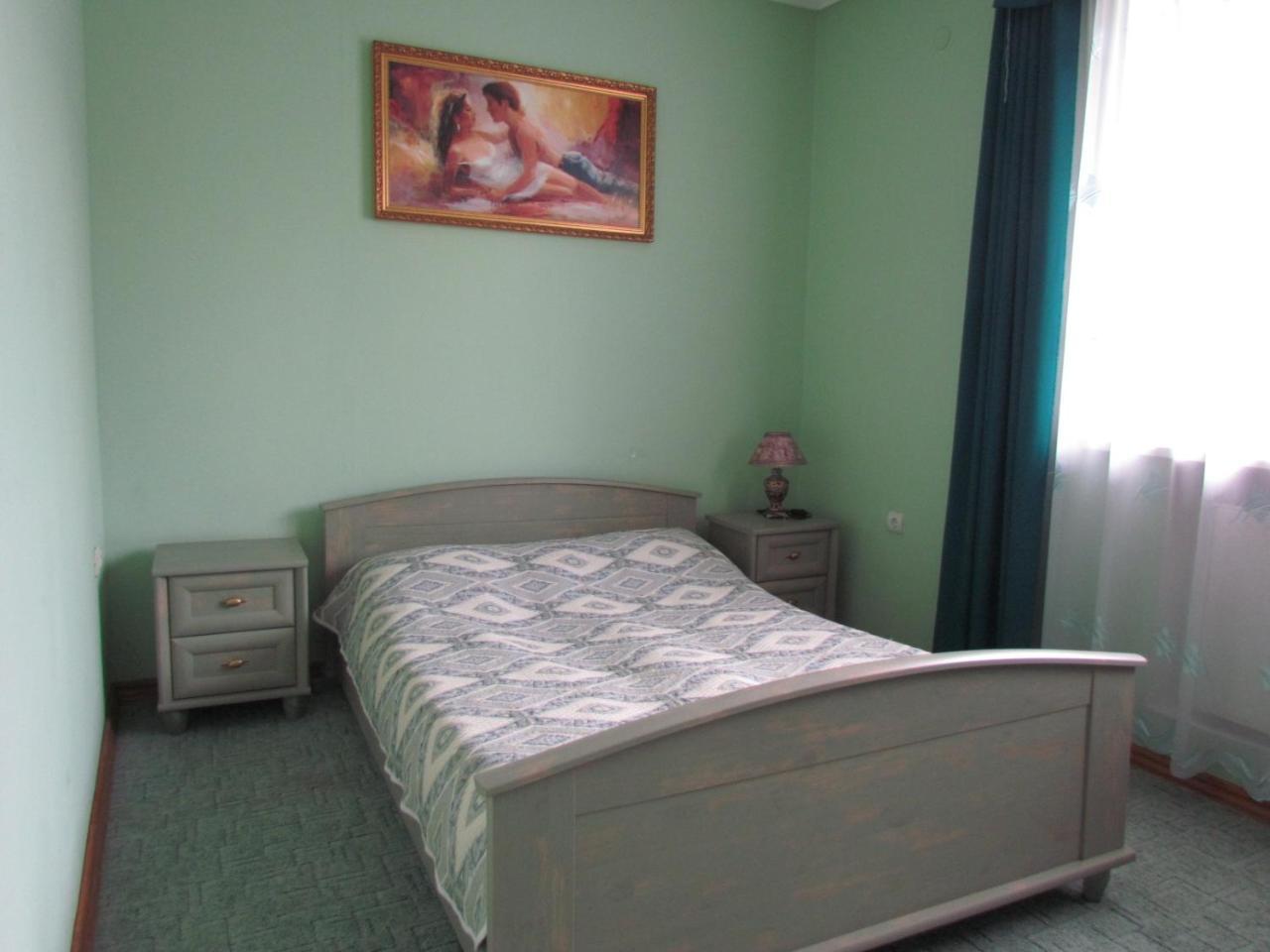 Lemon Hotel Дрогобич Екстериор снимка